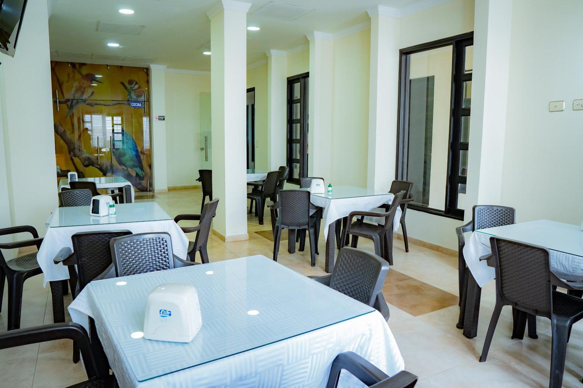 Kalina Hotel Girardot Zewnętrze zdjęcie