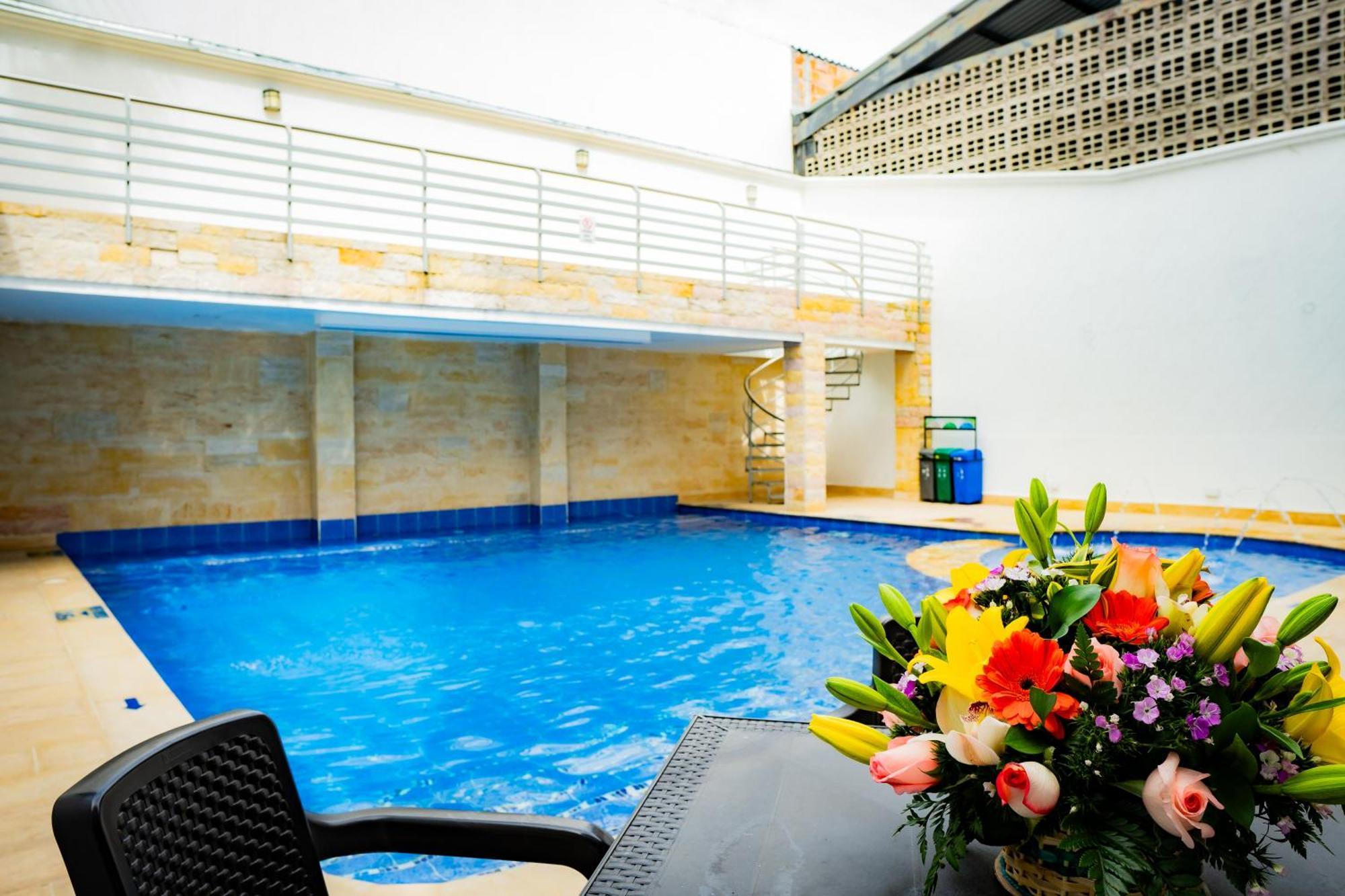 Kalina Hotel Girardot Zewnętrze zdjęcie