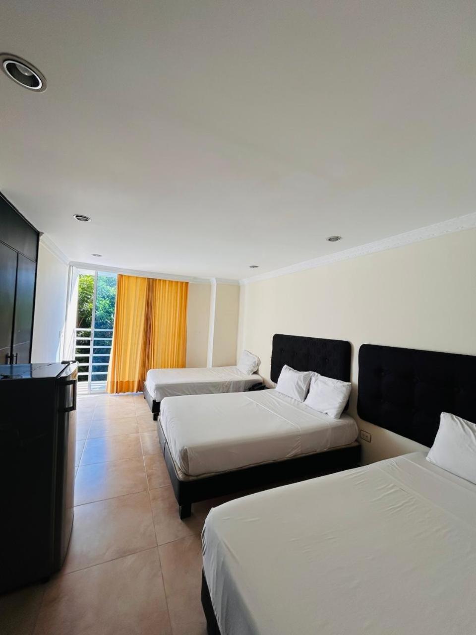 Kalina Hotel Girardot Zewnętrze zdjęcie