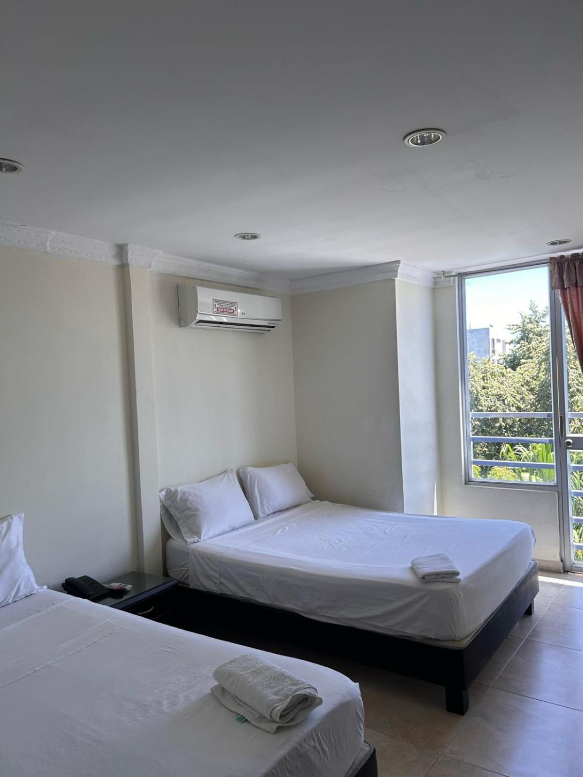 Kalina Hotel Girardot Zewnętrze zdjęcie